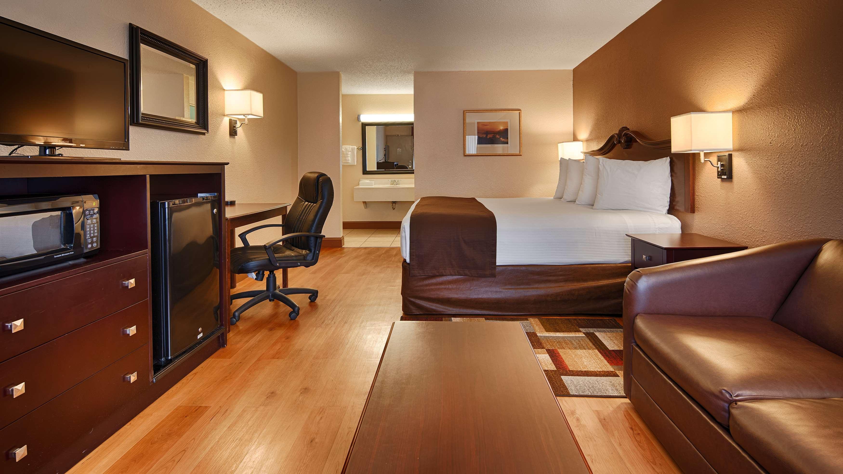 Best Western Greenville Airport מראה חיצוני תמונה